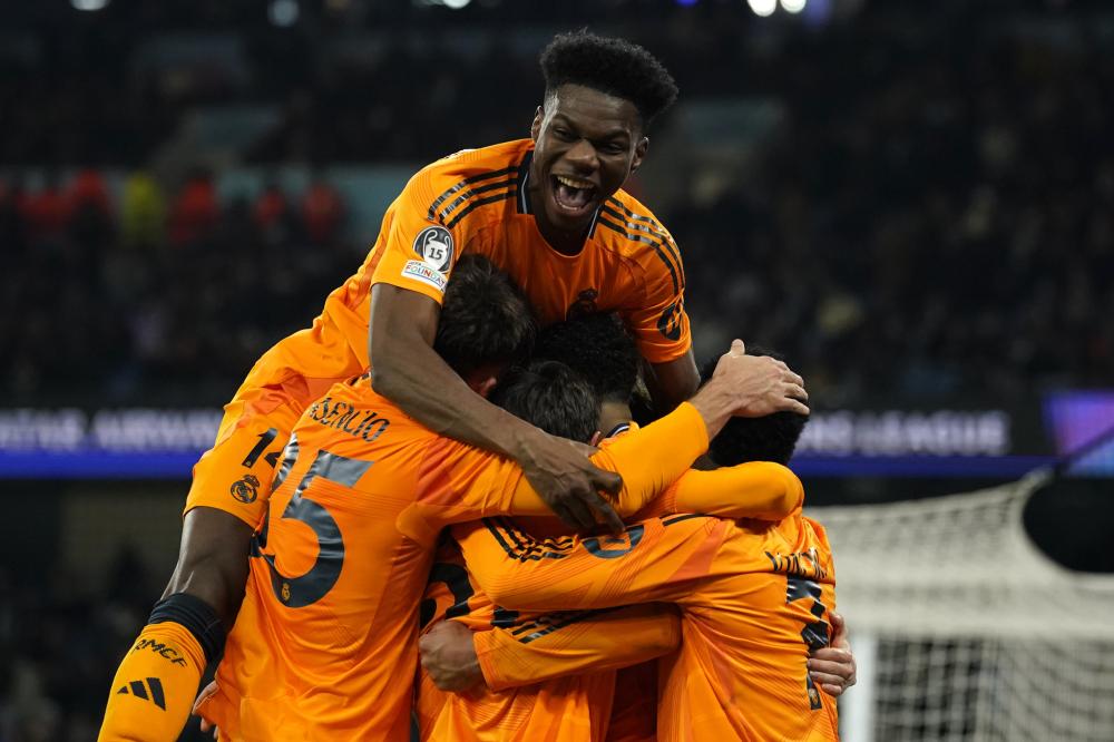 队较量中 队较量中